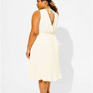 TORRID Marilyn Monroe Midi Surplice Tie Back Dress SIZE 0 (12)